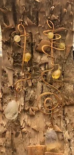 Orecchini in ottone (monachelle bagnate nell'oro) con quarzo citrino e quarzo miele